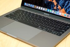 Apple-Dizüstü-MacBook-Klavyeler.jpg